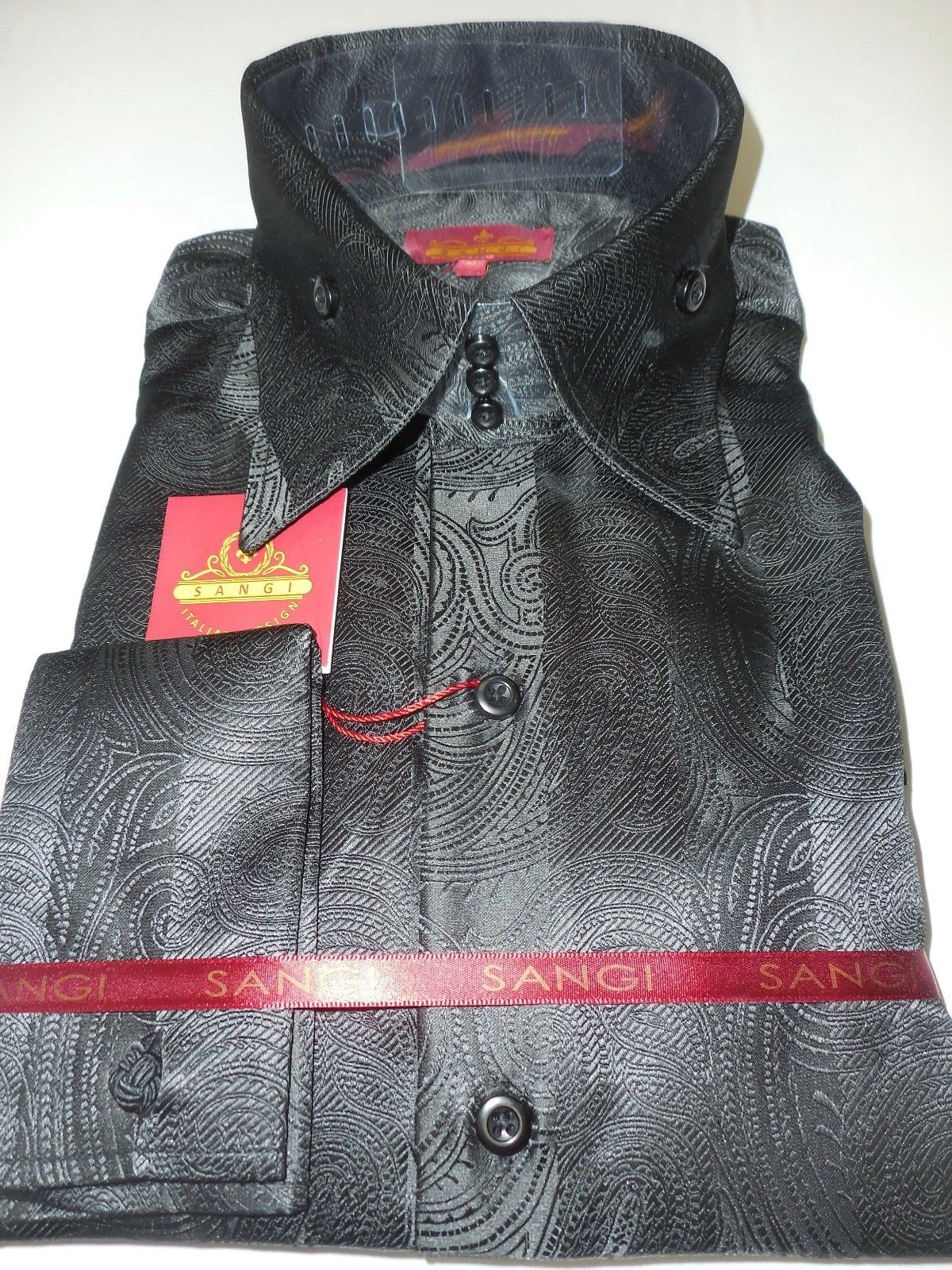 SANGI 1043: Black Paisley High Collar Shirt - Elevate Your Style. Classic meets cool.